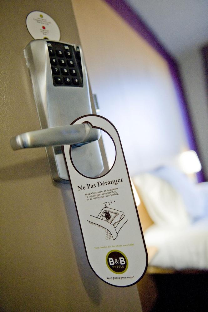 B&B Hotel Niort Marais Poitevin Est エクステリア 写真