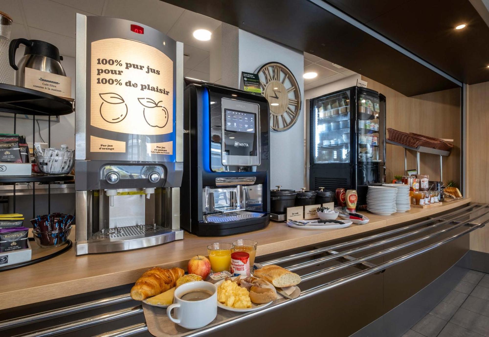 B&B Hotel Niort Marais Poitevin Est エクステリア 写真