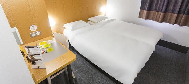 B&B Hotel Niort Marais Poitevin Est エクステリア 写真